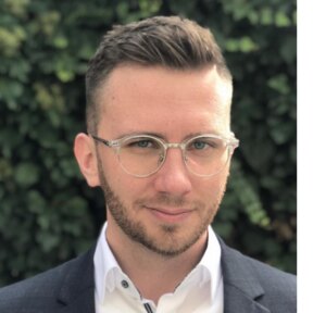 Dr. Sebastian Volk